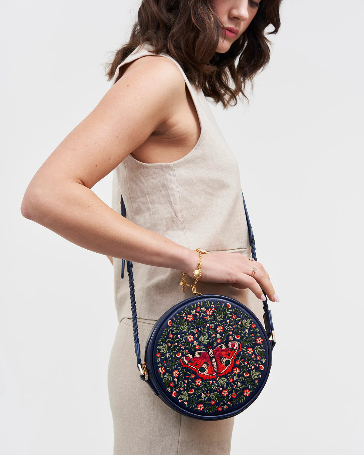 FABLE England Runde Tasche mit Schmetterlingsmotiv Chloe