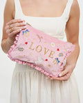 FABLE England Rosa Love Samt Täschchen mit Stickerei