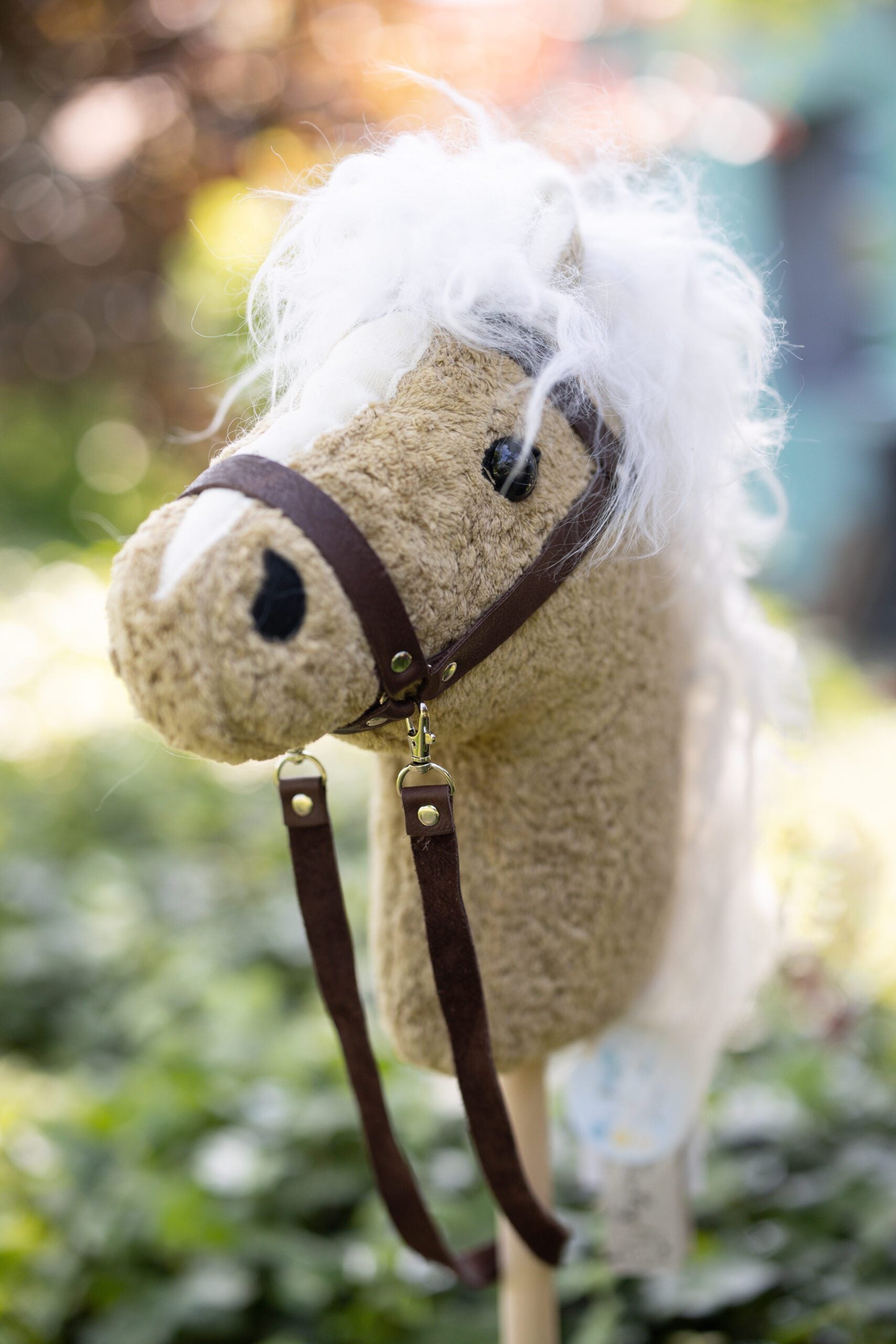 Steckenpferd "Zimtstern" in hochwertiger Verarbeitung mit toller heller Mähne