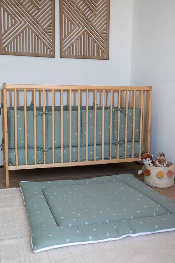Baby Spielmatte / Krabbeldecke aus Biobaumwolle - Farbe eucalyptus