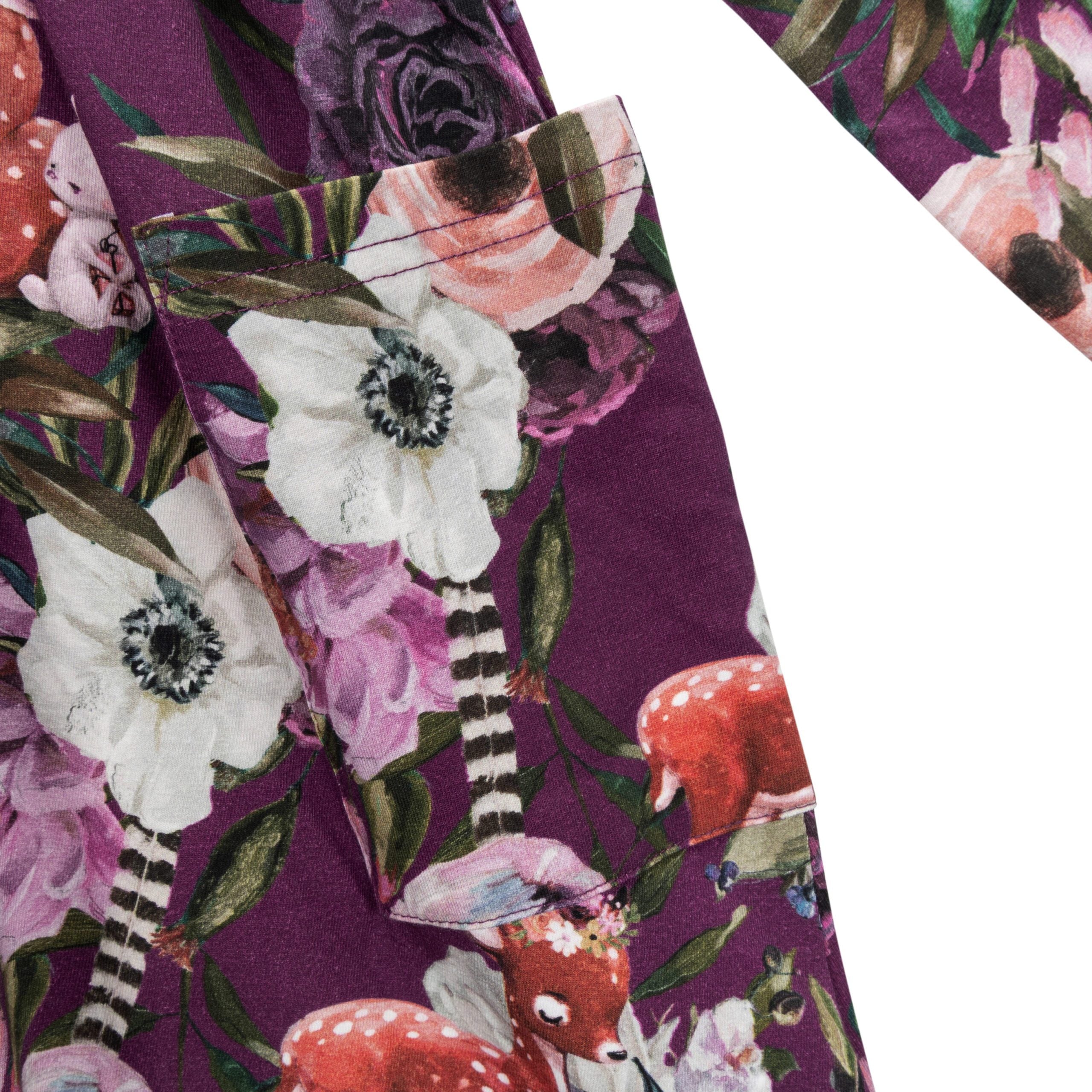 Ma-ia Kleid mit Bambi Print und Taschen lila