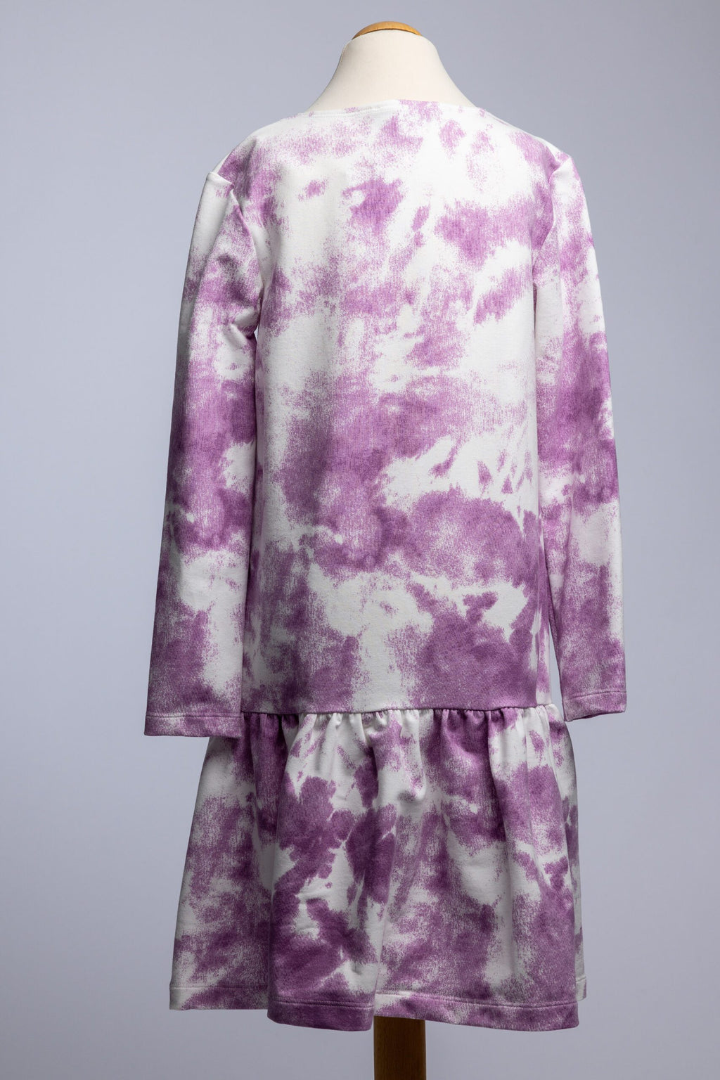 SOFIE & PAUL Lässiges Batiklook Sweatkleid weiß/lila Gr. 128 und Gr. 140 jetzt reduziert!