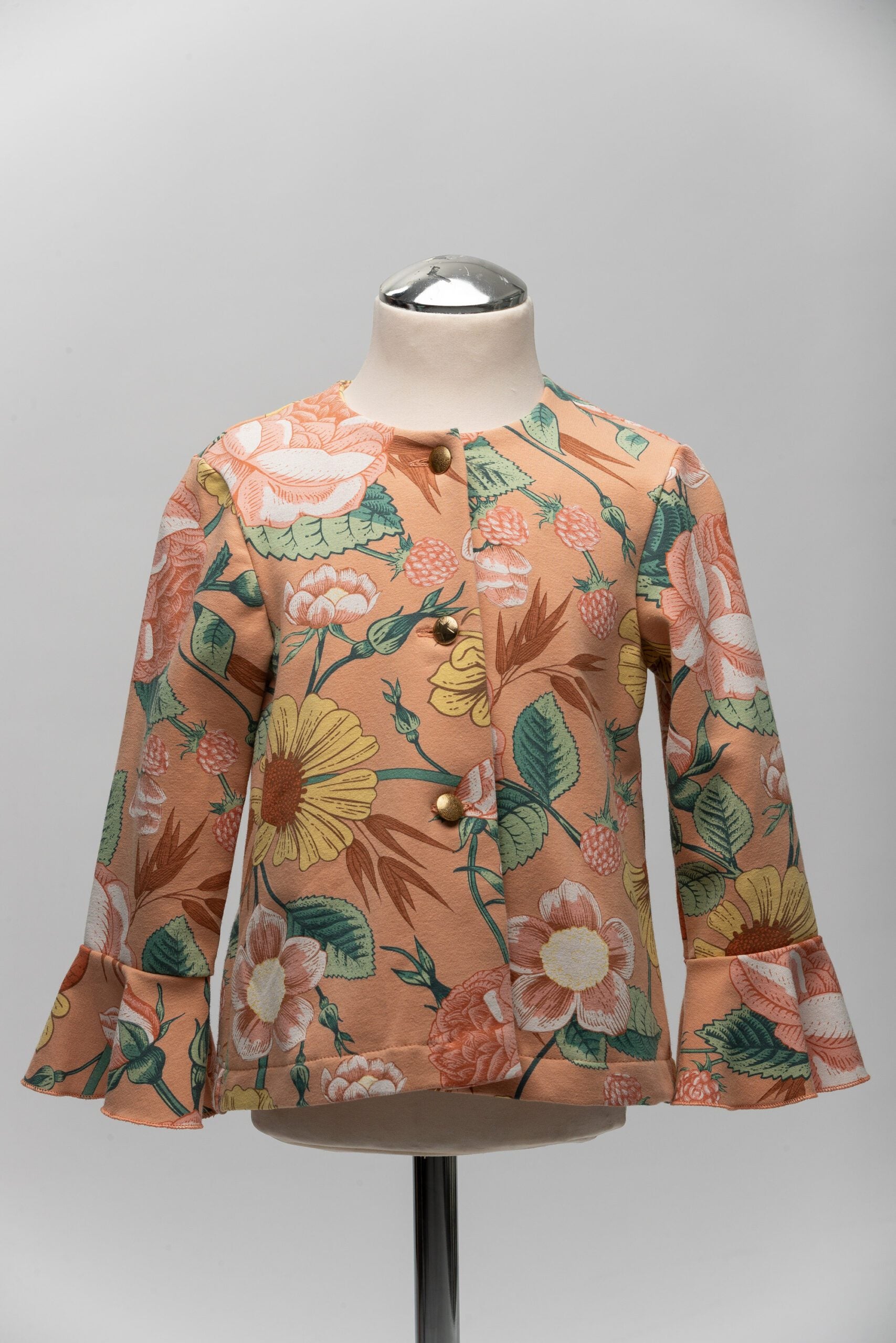 SOFIE & PAUL - Boho Jacke  aus Sommersweat mit 3/4 Volantärmeln noch Gr. 104/110 und Gr. 128/134 jetzt reduziert!