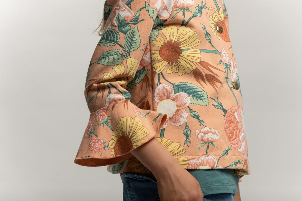 SOFIE & PAUL - Boho Jacke  aus Sommersweat mit 3/4 Volantärmeln noch Gr. 104/110 und Gr. 128/134 jetzt reduziert!