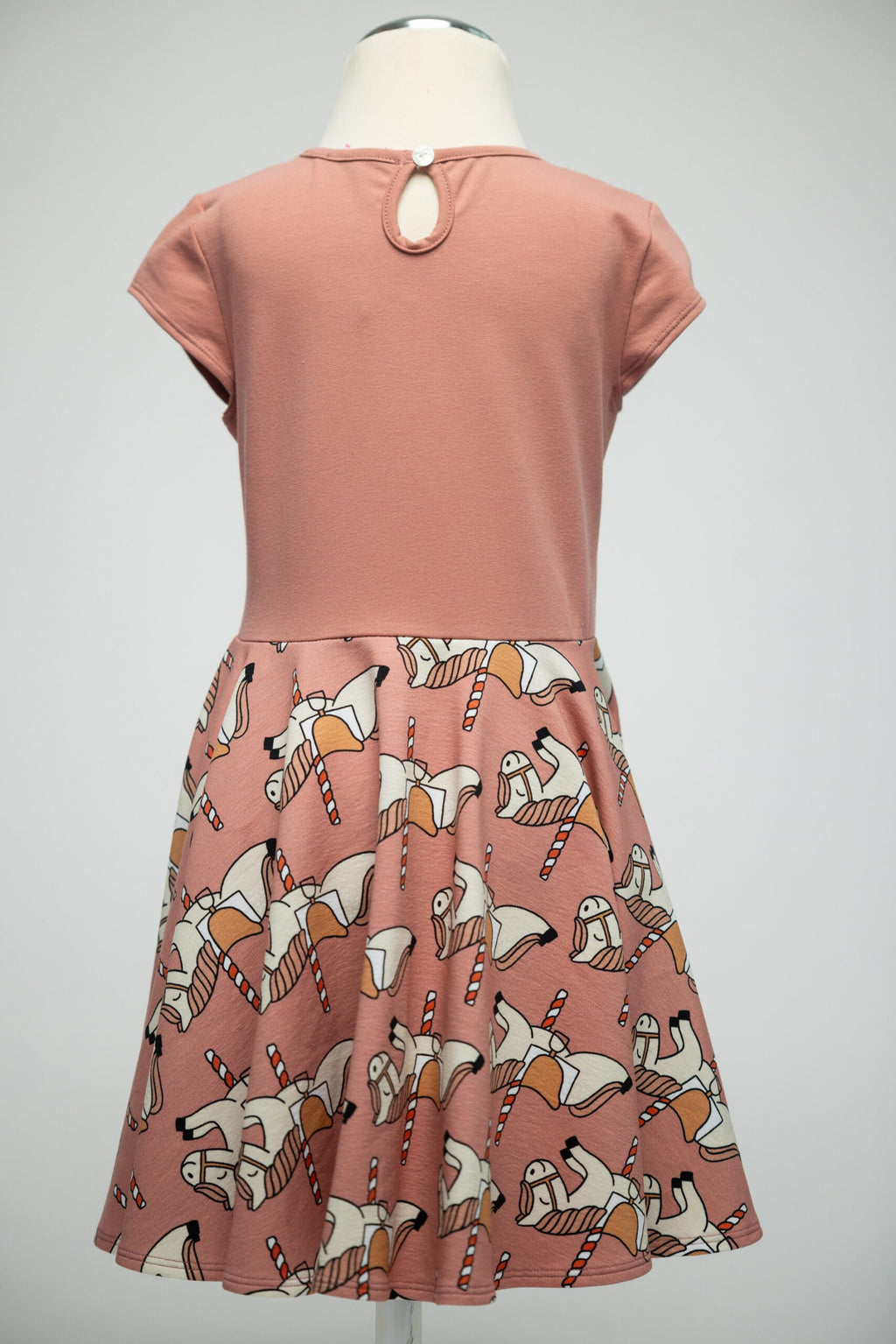 SOFIE & PAUL Biobaumwolle Jersey Kleid "Karussellpferd" noch in Gr. 80/86 und Gr. 104/110  jetzt reduziert!