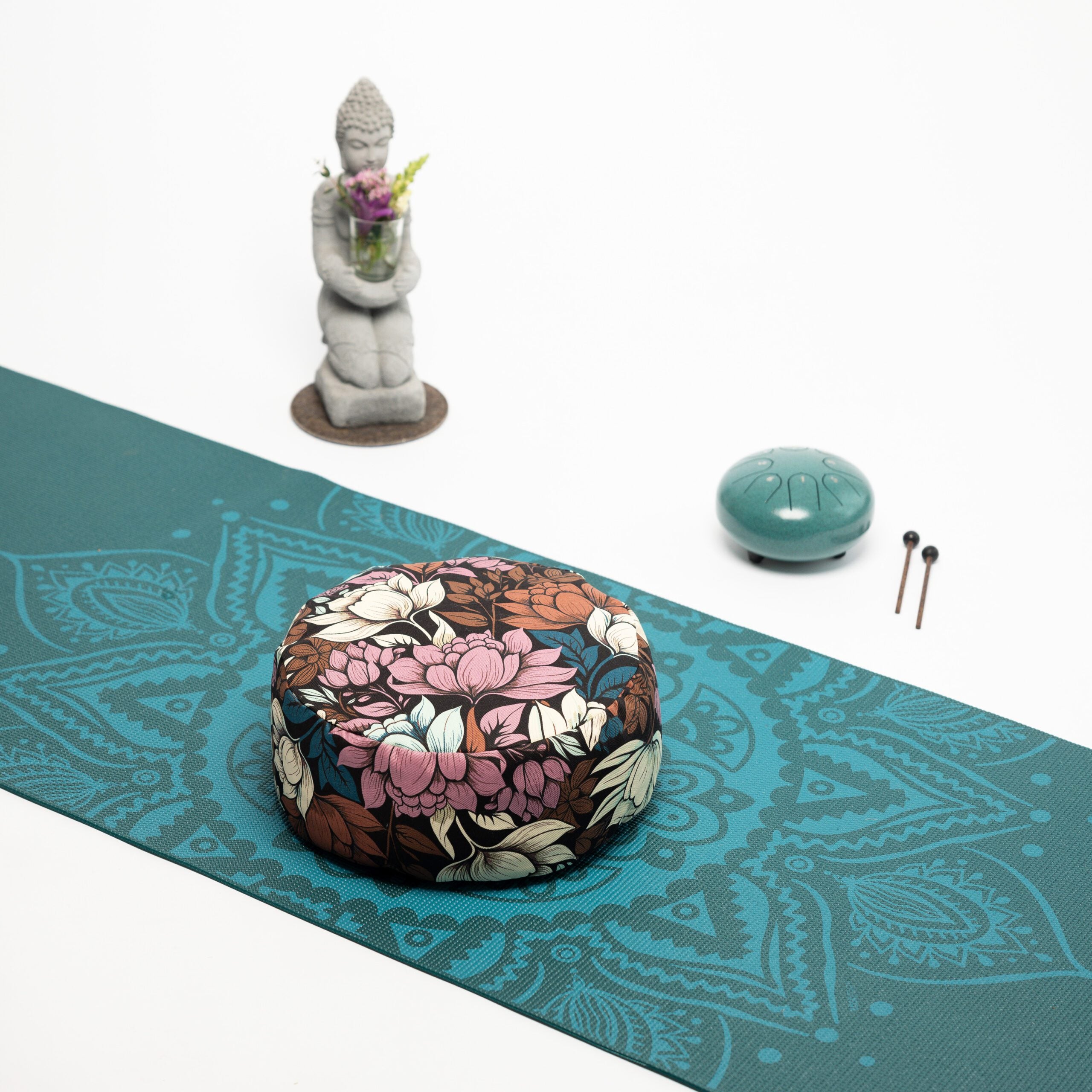 SOFIE & PAUL- Bodensitzkissen Yogakissen "Boho Magnolia" petrol/pink/brown