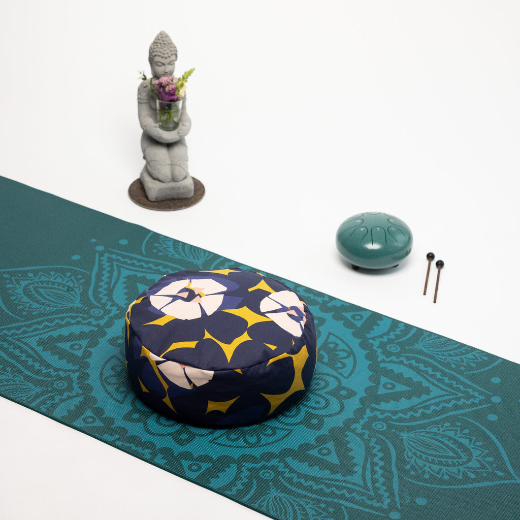 SOFIE & PAUL- Bodensitzkissen Yogakissen "Abstract Rose" rose/dark blue/yellow