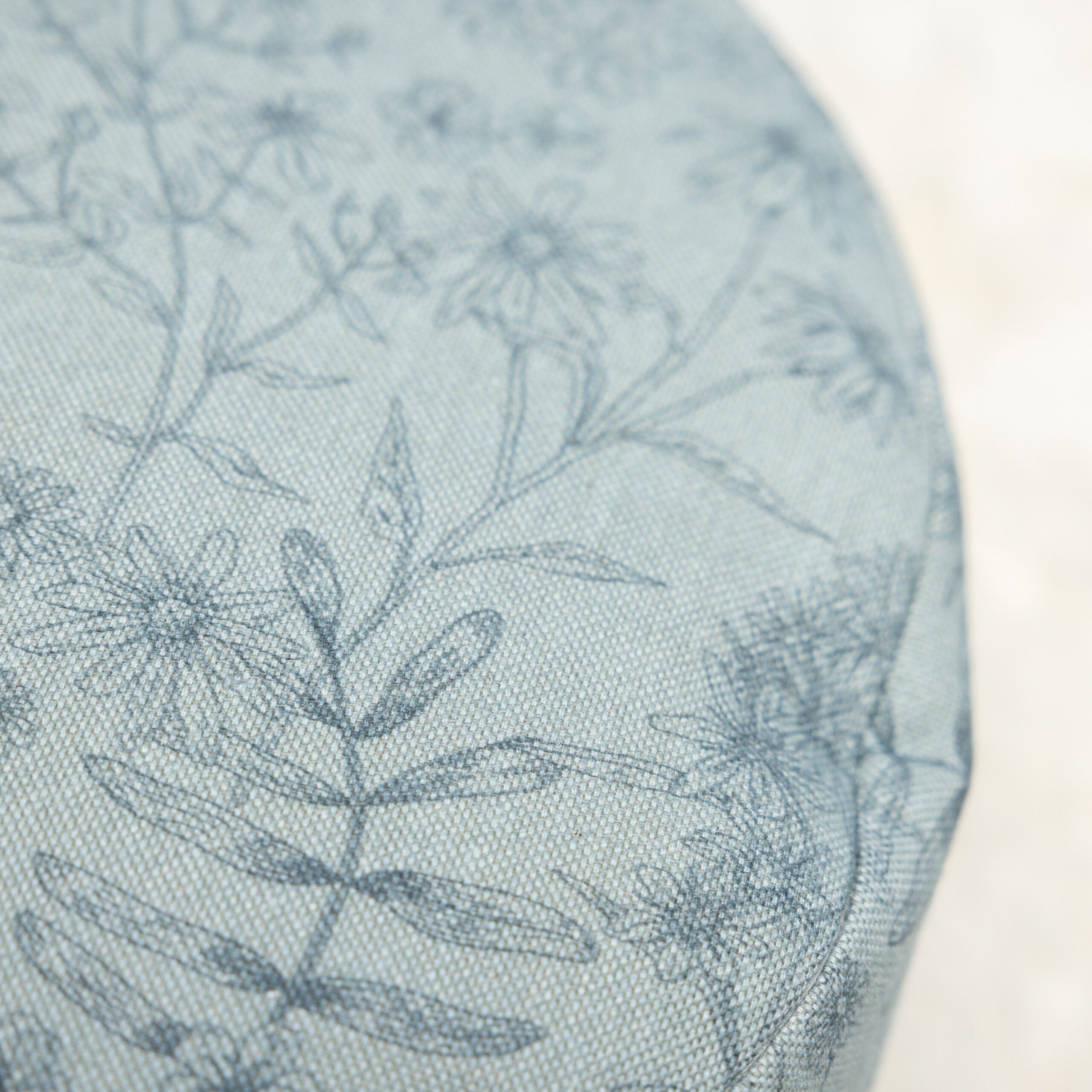 SOFIE & PAUL- Bodensitzkissen Yogakissen "Blue hour" Blumenprint blau