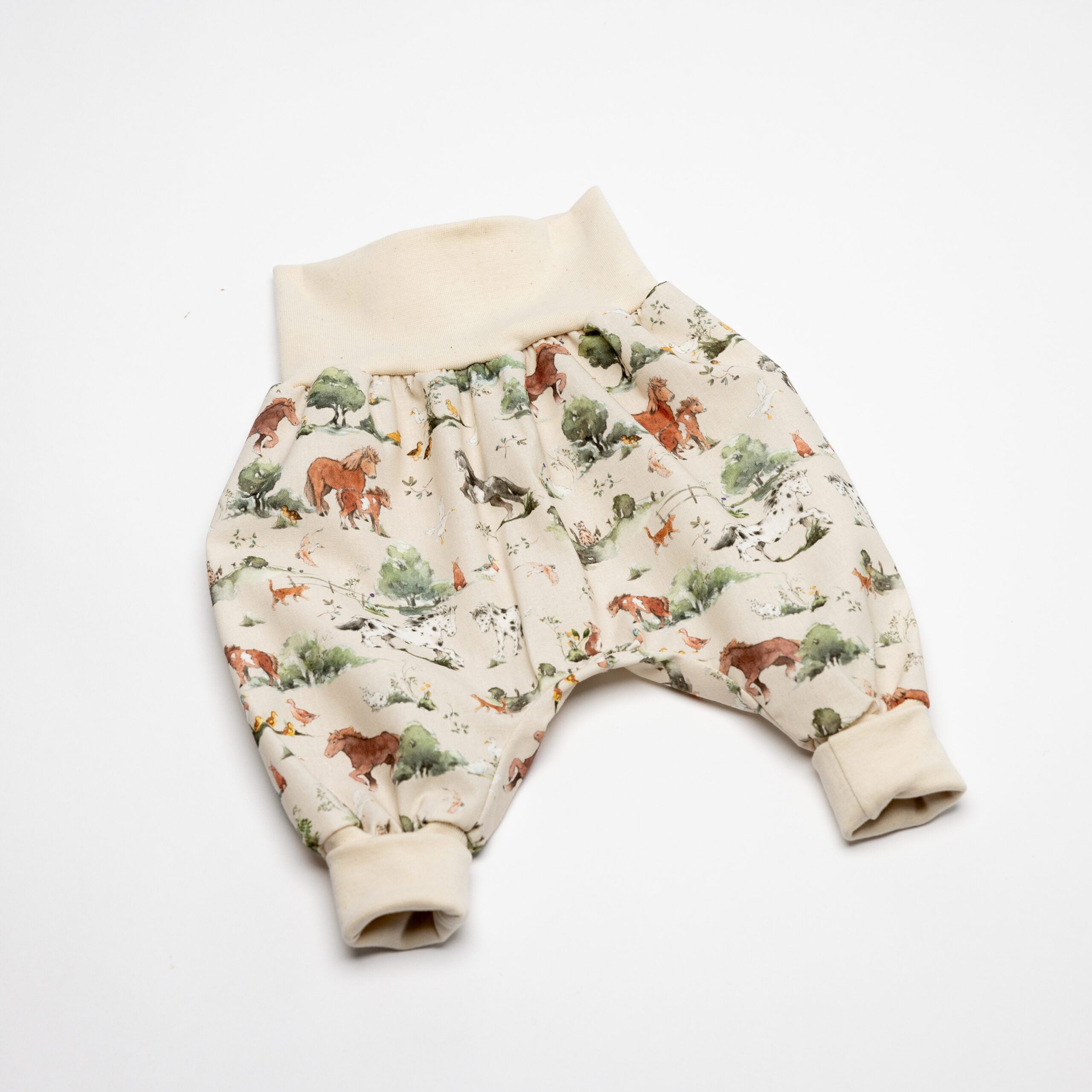 SOFIE & PAUL - Baby Pumphose aus Baumwolle Webstoff Ponyhof Motiv noch in Gr. 80/86 und Gr. 92/98 vorrätig !