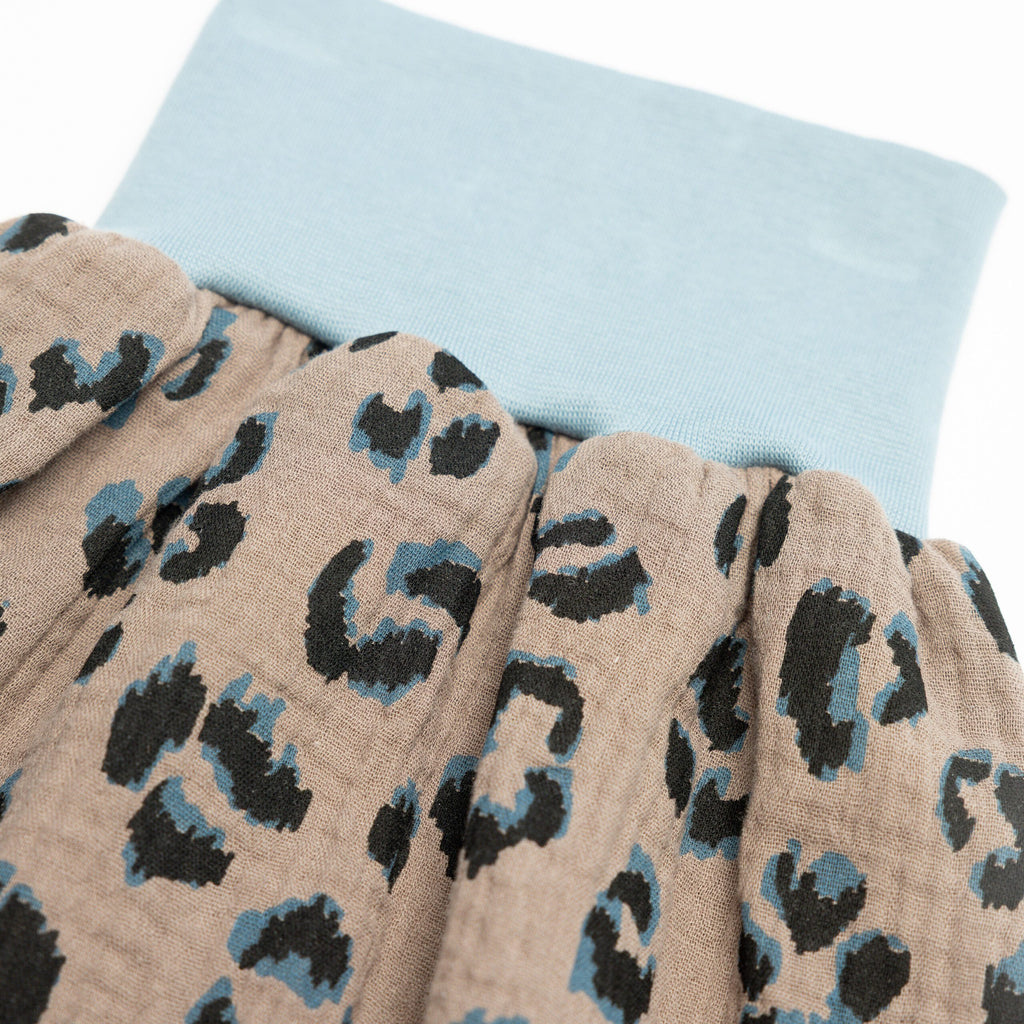 SOFIE & PAUL - Baby Pumphose aus Biobaumwolle Musseline Leopardendruck dunkelbraun wenige Größen!