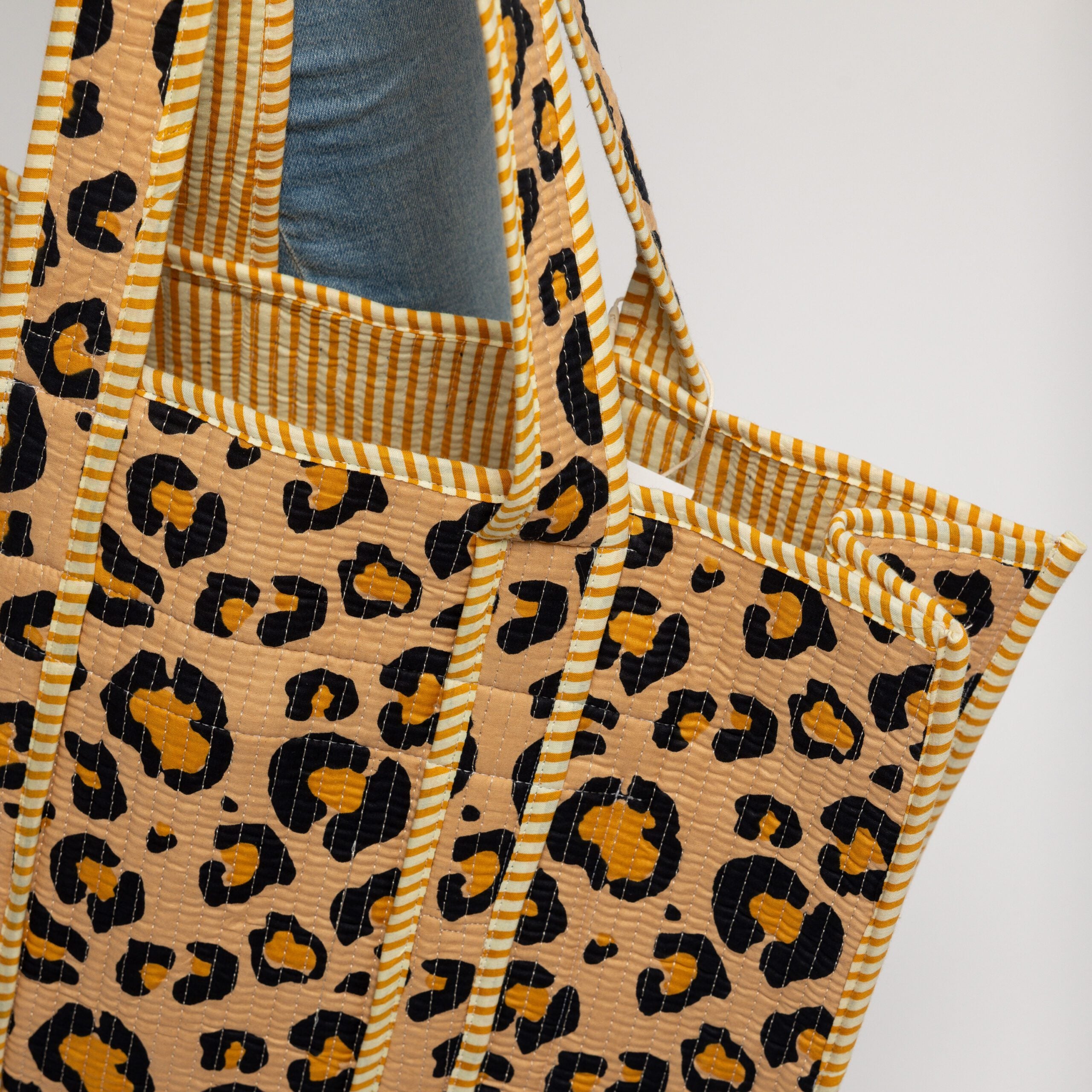 Wendbarer XL Shopper Leo Love von kikooni