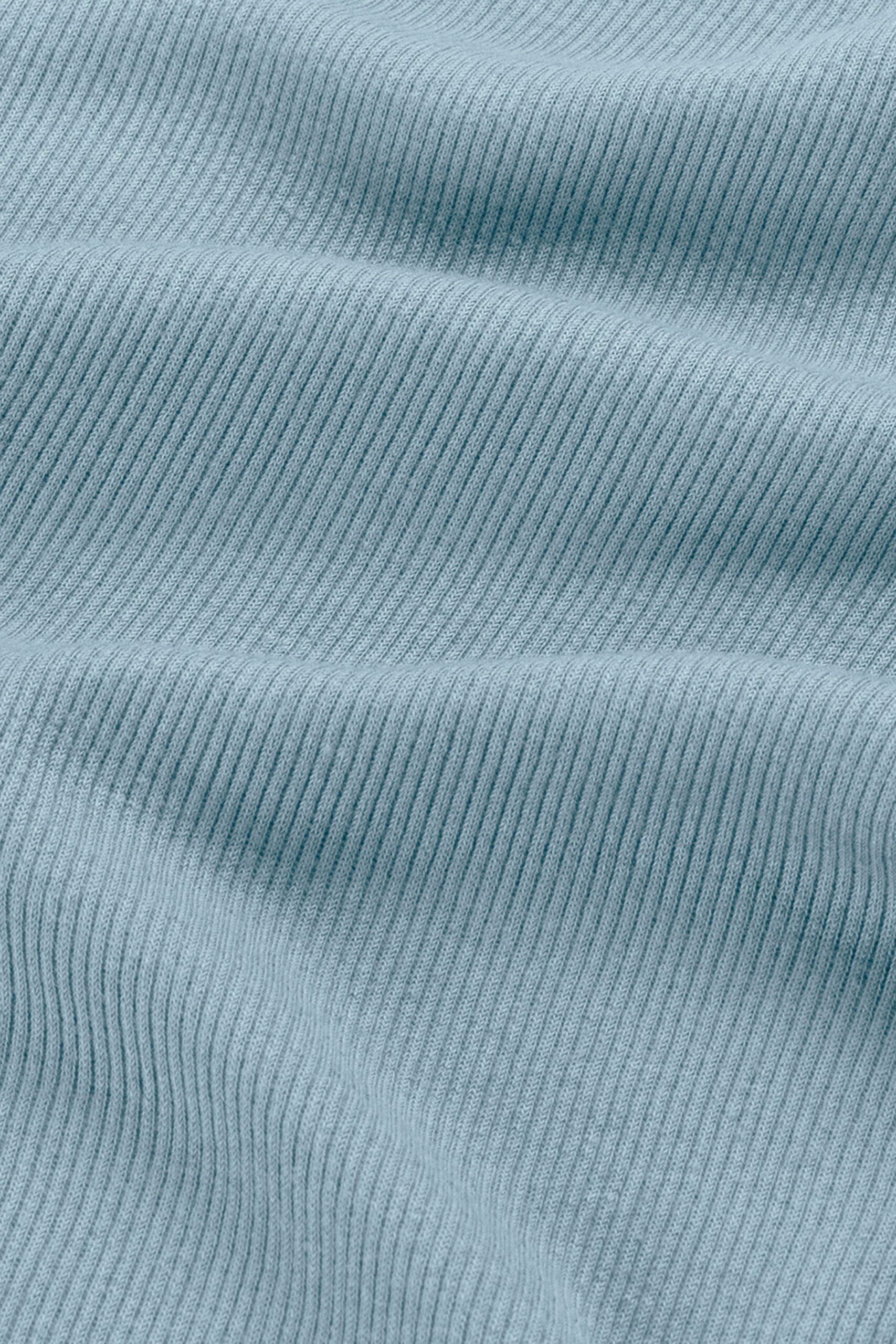 Gerippter Babybody aus 100% Biobaumwolle GOTS zertifiziert und größenverstellbar Farbe breeze noch in Gr. 62/68 vorrätig